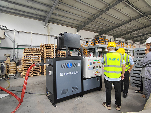 高溫防爆模溫機設計和制造，保障生產安全