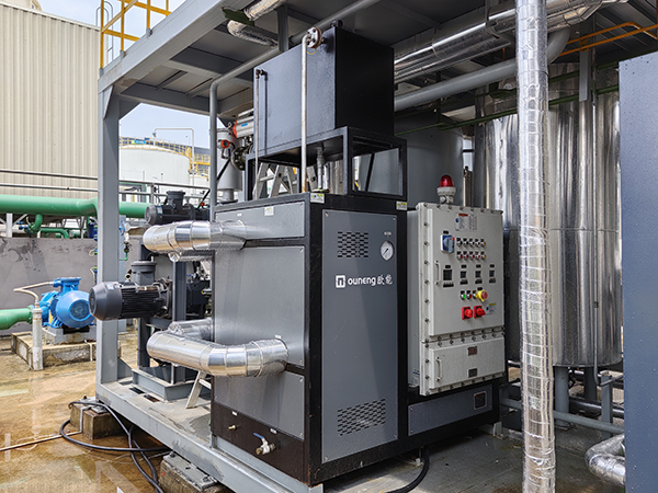 導(dǎo)熱油爐防爆電加熱器控溫，解決加熱安全隱患