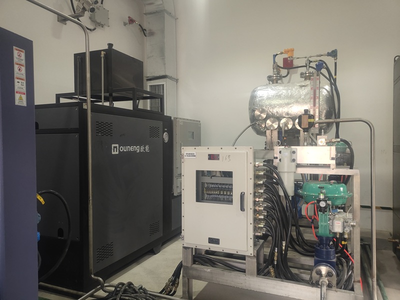 導(dǎo)熱油電加熱器導(dǎo)熱油泄漏什么原因？