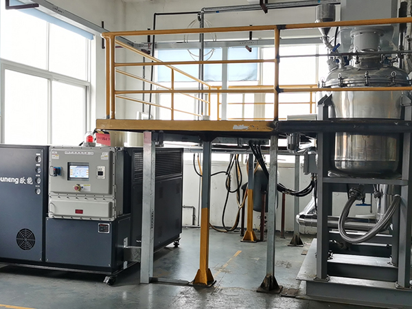 防爆電加熱導(dǎo)熱油爐