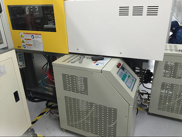 鏡片模溫機的應用，革新鏡片注塑生產