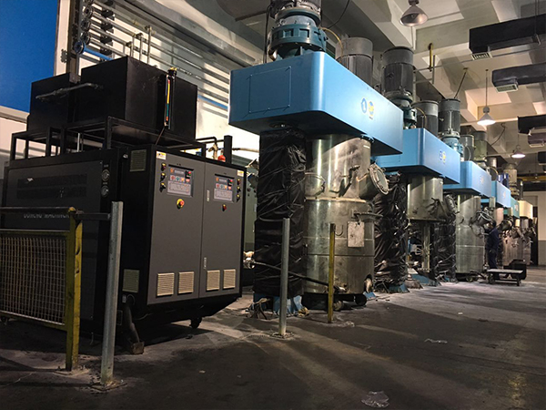 復合材料模具模溫機用于PET發泡板材生產，改變傳統生產工藝